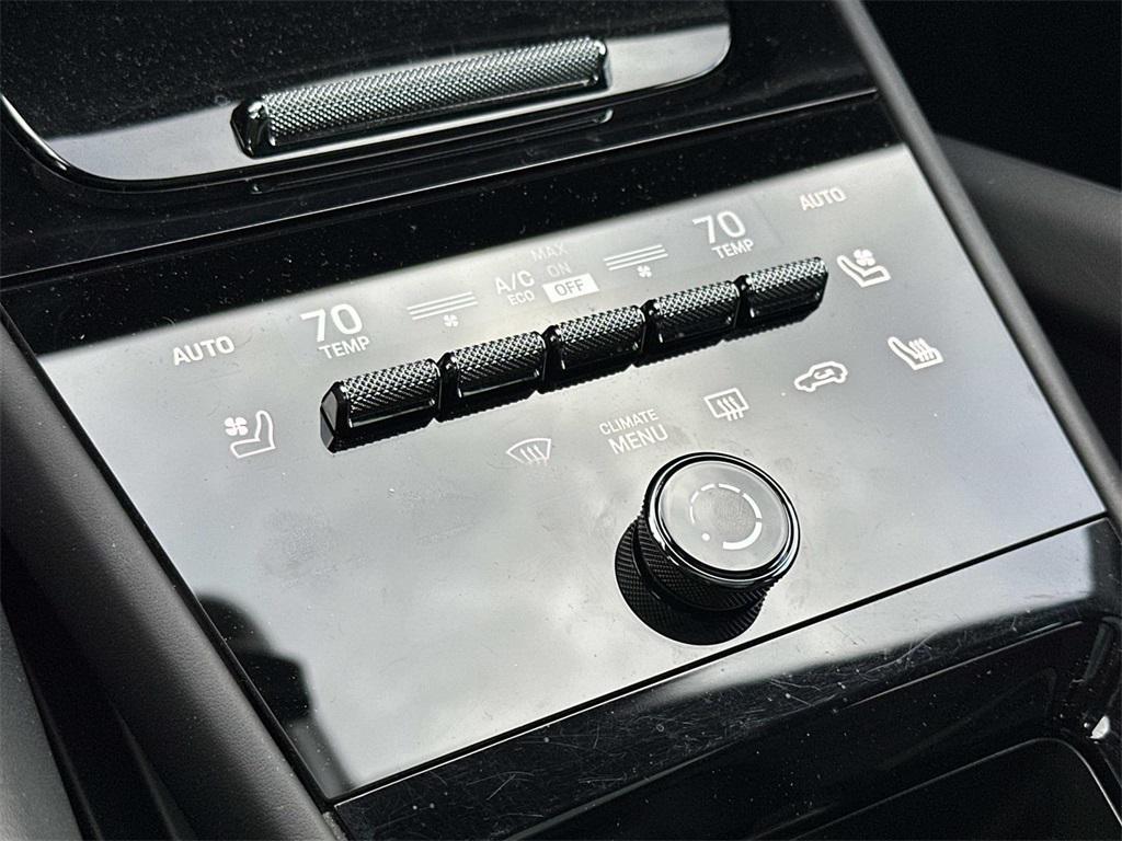 used 2024 Porsche Cayenne car, priced at $90,480