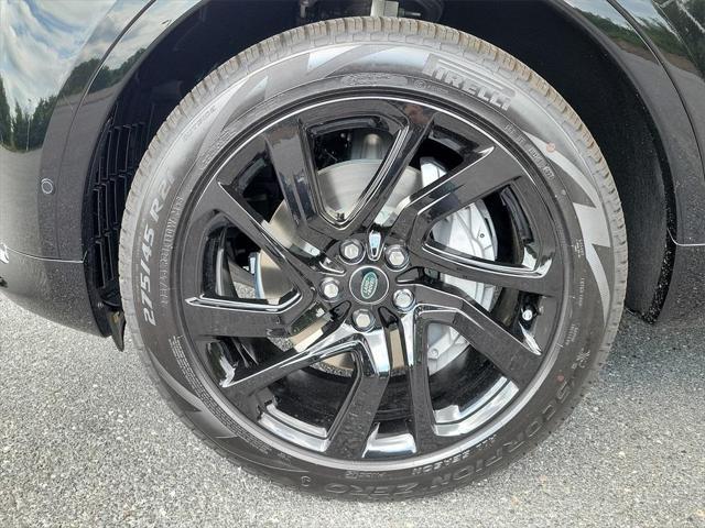 used 2024 Land Rover Discovery car, priced at $69,990