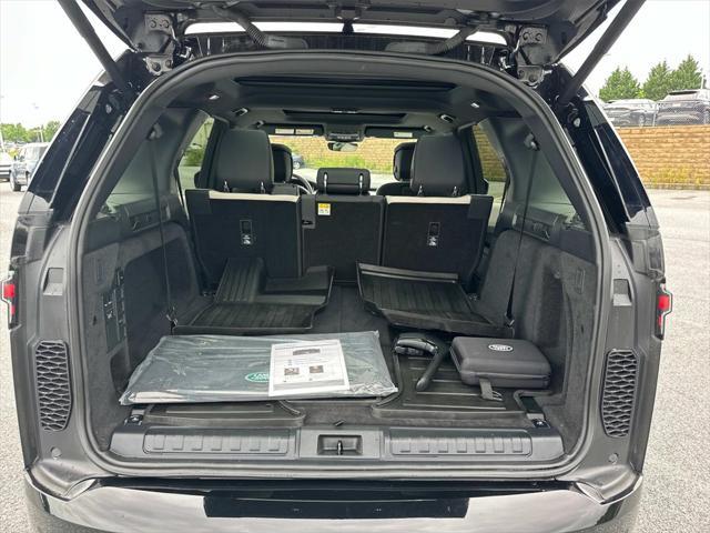 used 2024 Land Rover Discovery car, priced at $59,990