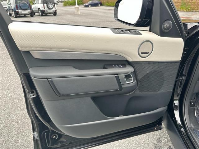 used 2024 Land Rover Discovery car, priced at $59,990