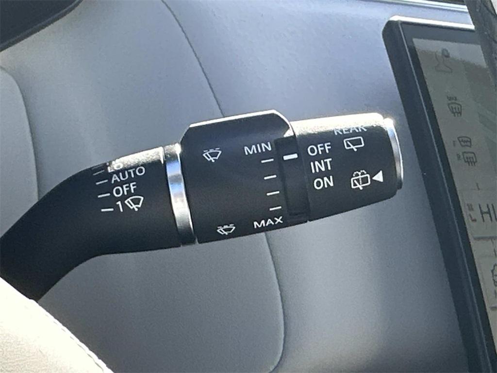 used 2025 Land Rover Range Rover Sport car, priced at $110,480