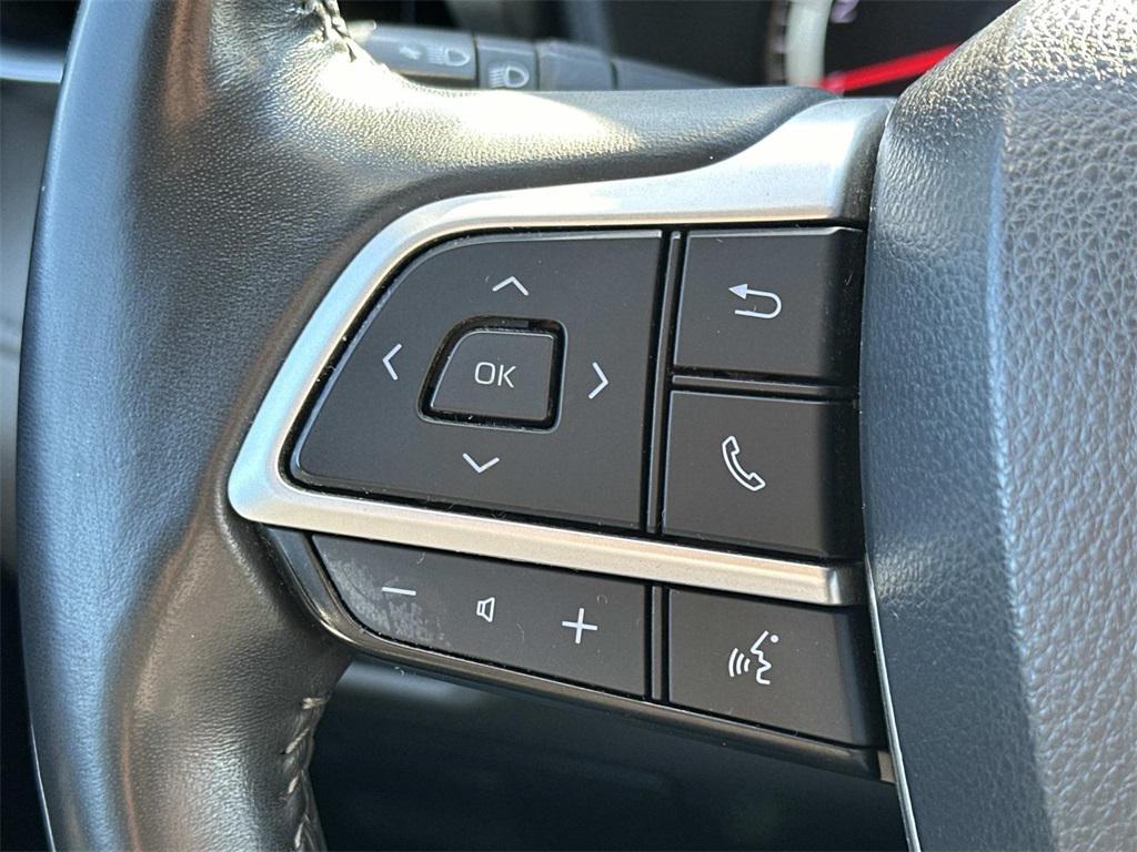 used 2022 Toyota Highlander car, priced at $29,490