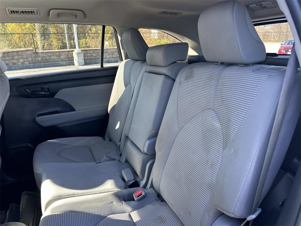 used 2022 Toyota Highlander car, priced at $29,490
