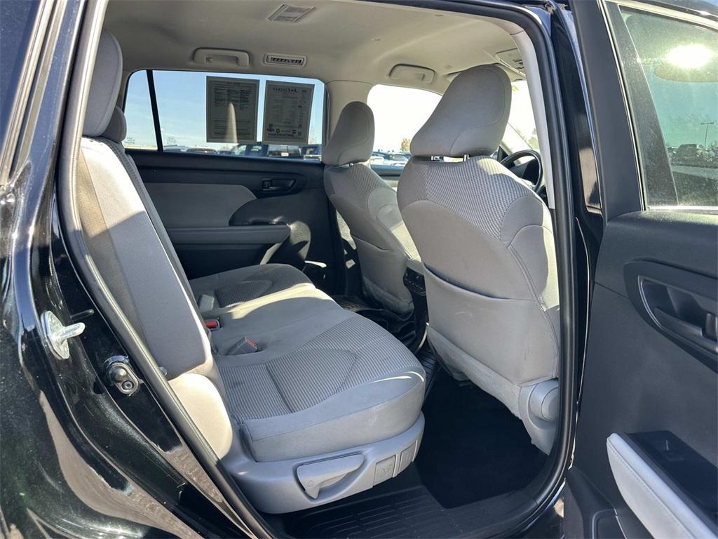 used 2022 Toyota Highlander car, priced at $29,490