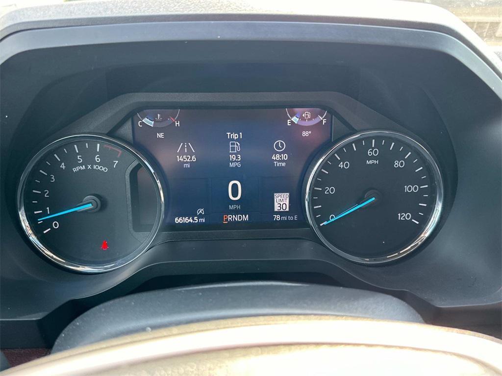 used 2024 Ford Expedition car, priced at $40,900