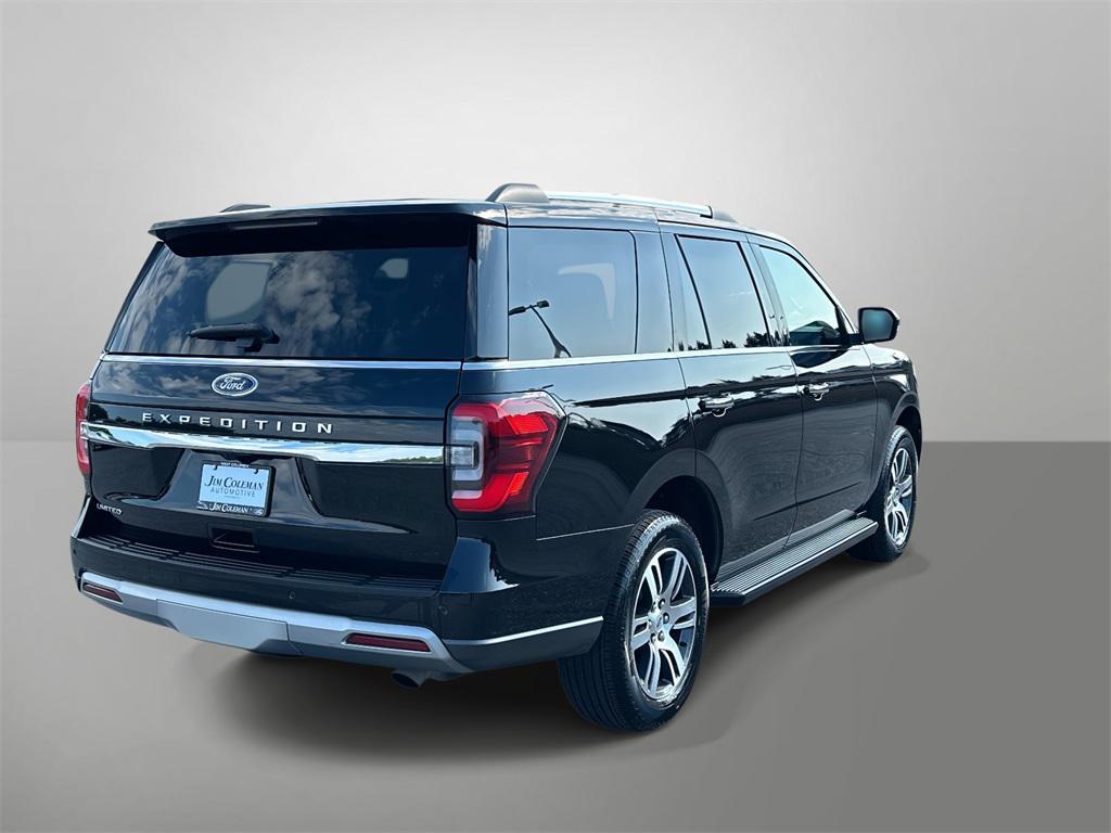 used 2024 Ford Expedition car, priced at $40,900
