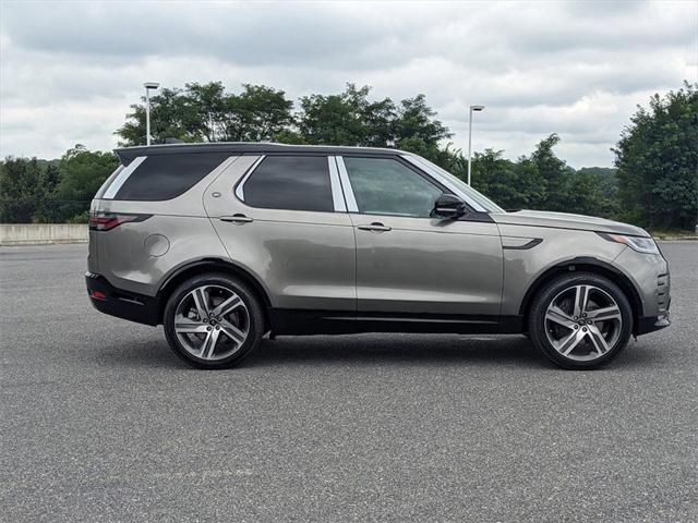 new 2023 Land Rover Discovery car, priced at $81,330