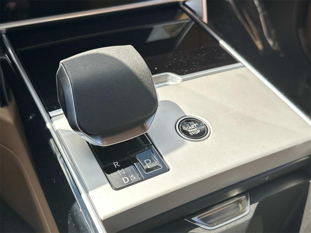 new 2025 Land Rover Range Rover car, priced at $142,625