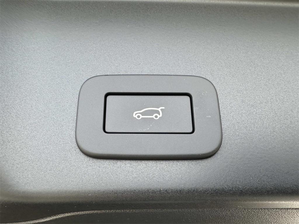 new 2026 Land Rover Range Rover Evoque car, priced at $57,935