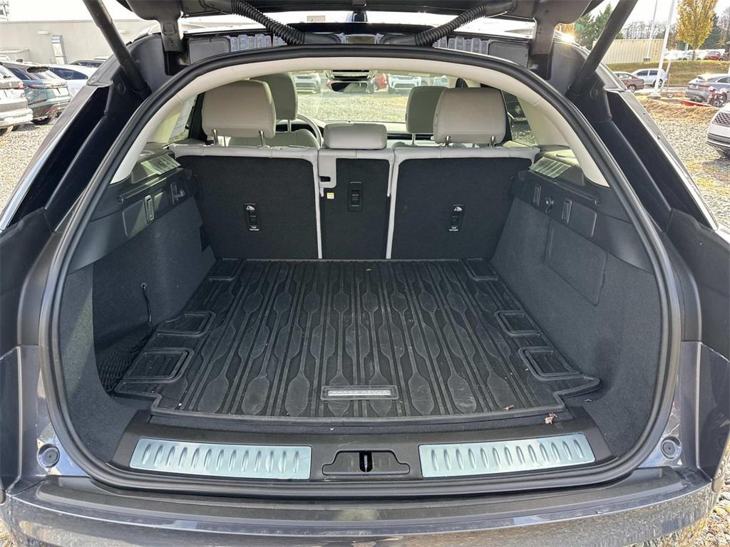 used 2025 Land Rover Range Rover Velar car, priced at $55,952