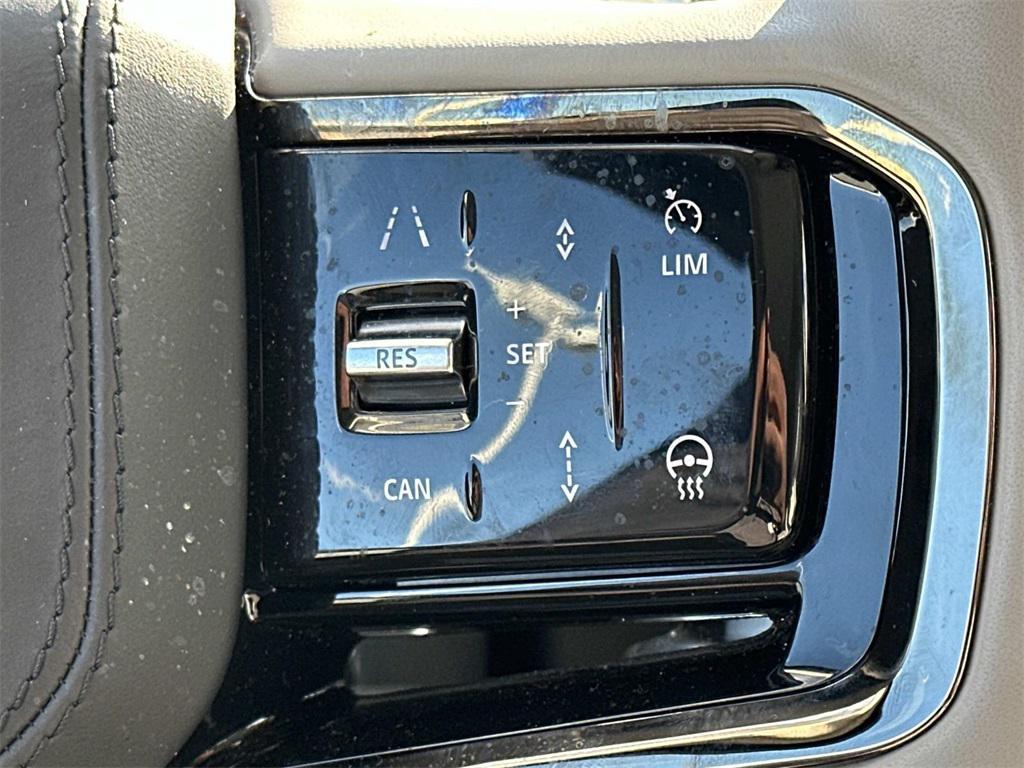 used 2025 Land Rover Range Rover Velar car, priced at $55,952