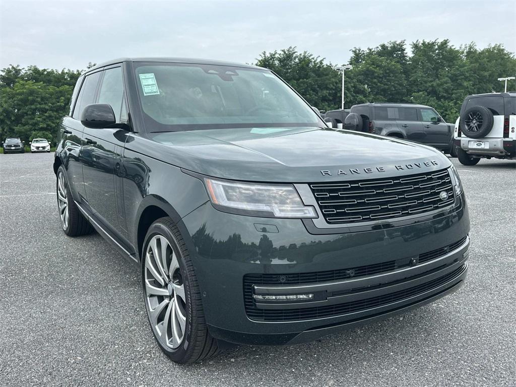 new 2025 Land Rover Range Rover car, priced at $130,235