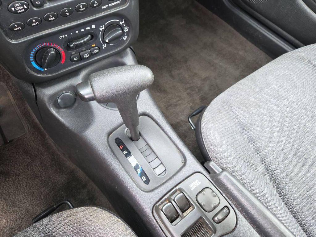 used 2002 Saturn SC car, priced at $3,450