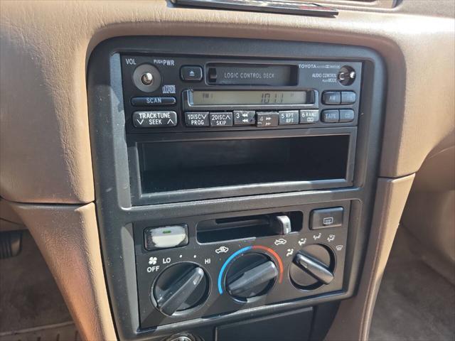 used 1998 Toyota Camry car, priced at $2,995