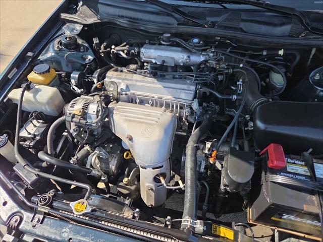 used 1998 Toyota Camry car, priced at $2,995