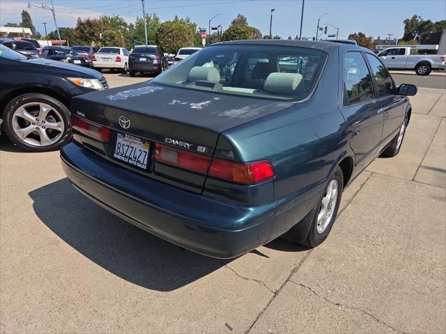 used 1998 Toyota Camry car, priced at $2,995