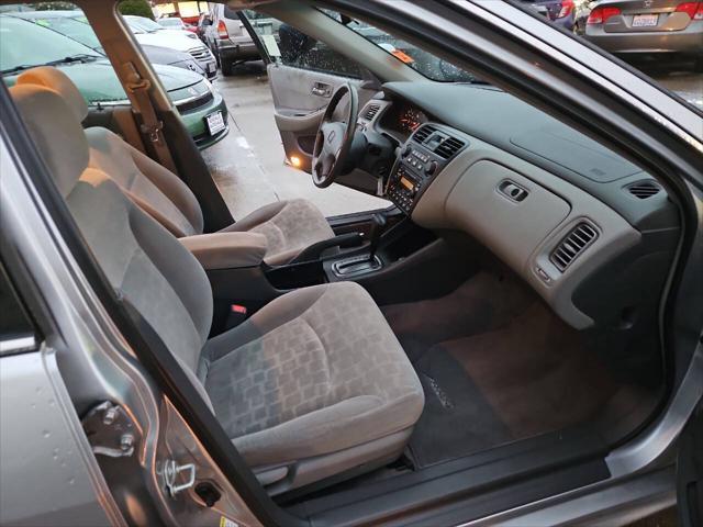 used 2001 Honda Accord car, priced at $3,650