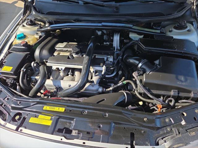used 2005 Volvo S60 car, priced at $4,250