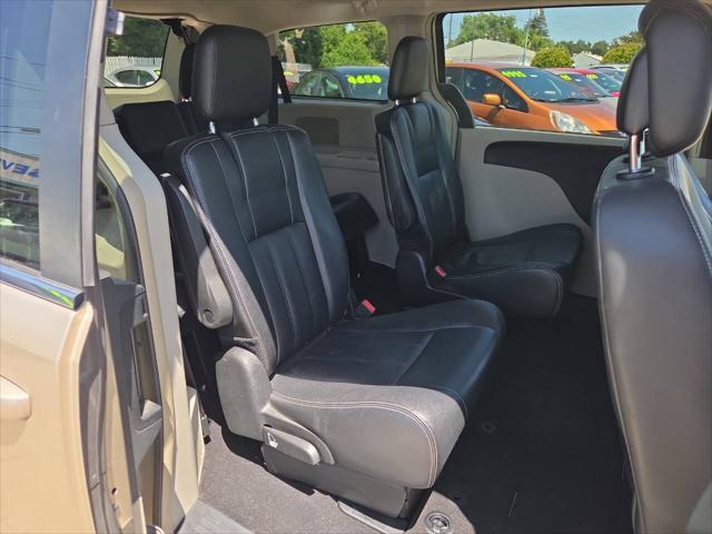 used 2015 Chrysler Town & Country car, priced at $5,995