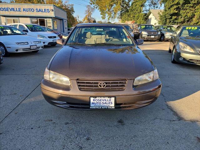 used 1998 Toyota Camry car, priced at $2,995