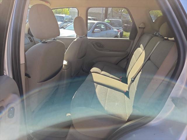 used 2005 Ford Escape car, priced at $3,995