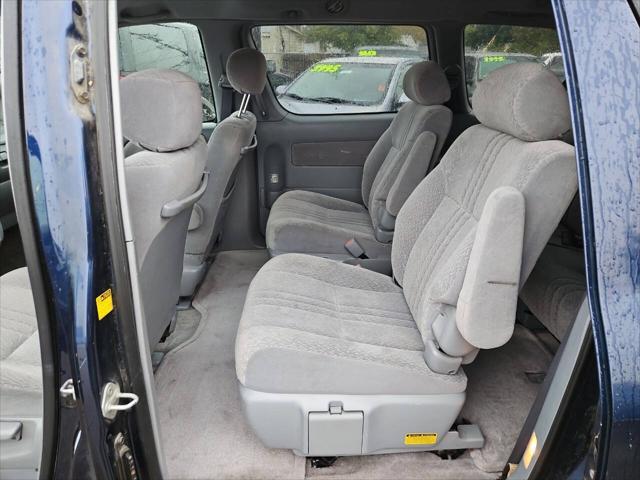 used 2003 Toyota Sienna car, priced at $3,995