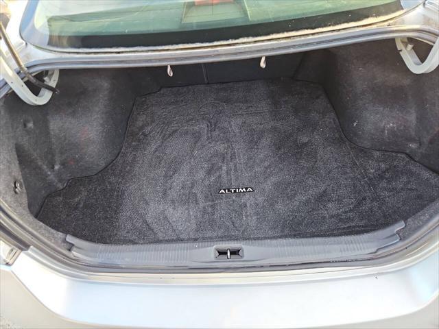 used 2009 Nissan Altima car, priced at $4,450