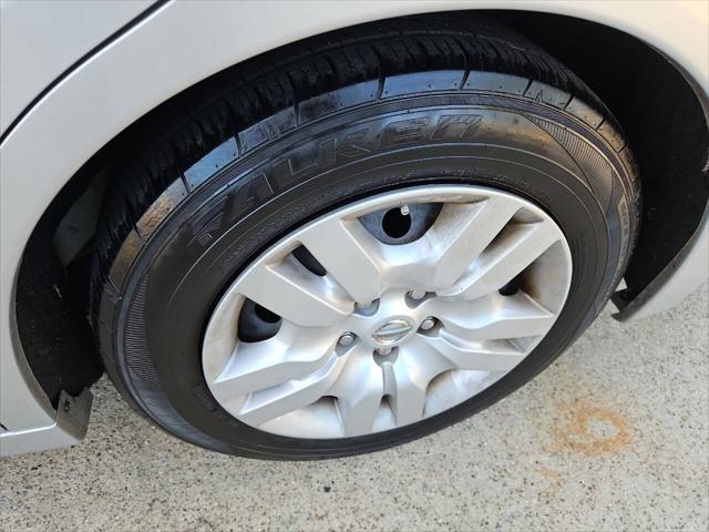 used 2009 Nissan Altima car, priced at $4,450