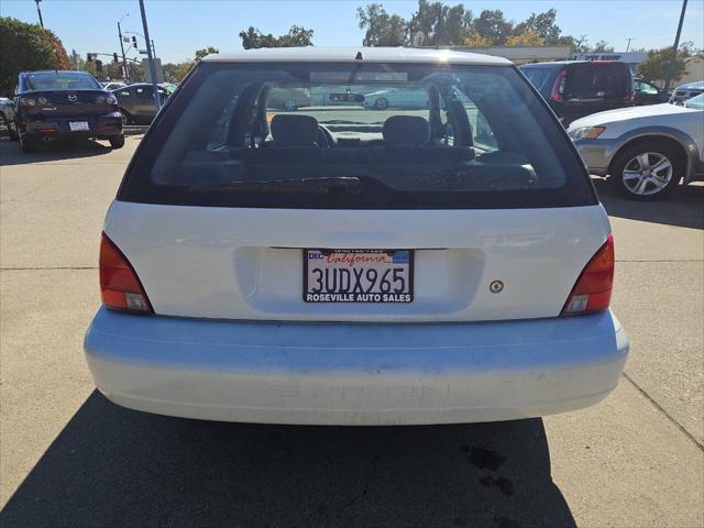 used 1997 Saturn SW car, priced at $2,995