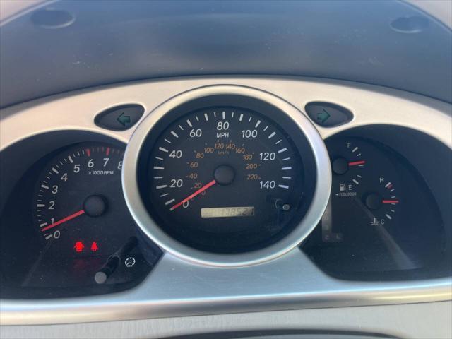 used 2005 Toyota Highlander car, priced at $4,995
