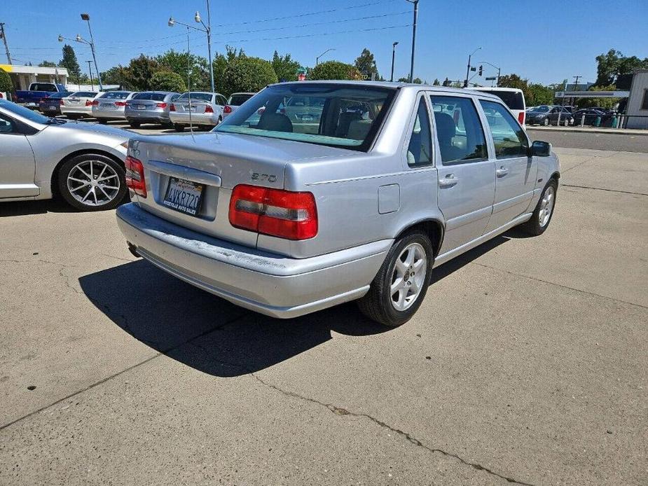 used 1998 Volvo S70 car, priced at $2,650