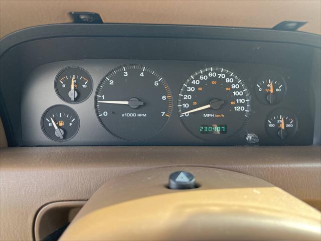 used 1999 Jeep Grand Cherokee car, priced at $2,995