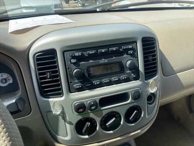 used 2006 Ford Escape car, priced at $3,995