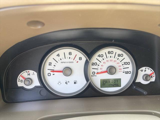 used 2006 Ford Escape car, priced at $3,995