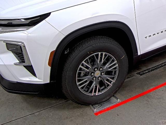 new 2026 Chevrolet Traverse car, priced at $45,345