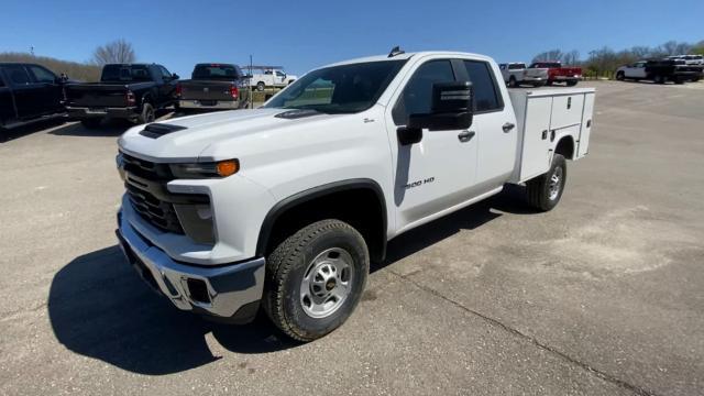 new 2024 Chevrolet Silverado 2500 car