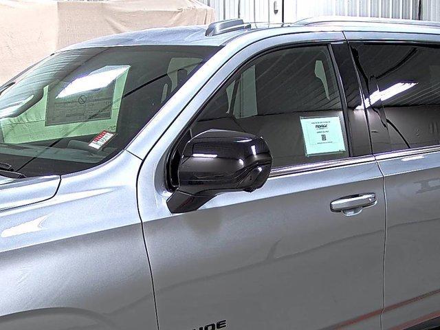 new 2025 Chevrolet Tahoe car, priced at $61,895
