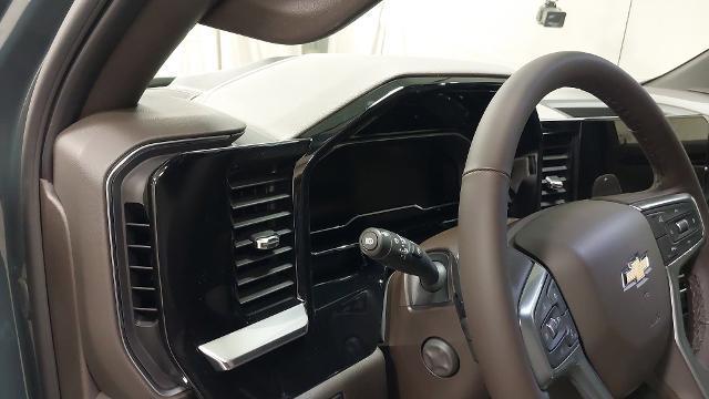 new 2025 Chevrolet Silverado 1500 car, priced at $52,640