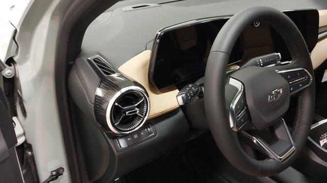 new 2026 Chevrolet Equinox car, priced at $37,040