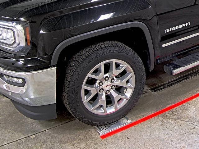 used 2018 GMC Sierra 1500 car, priced at $28,990
