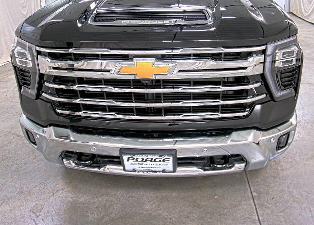 new 2025 Chevrolet Silverado 2500 car, priced at $68,460