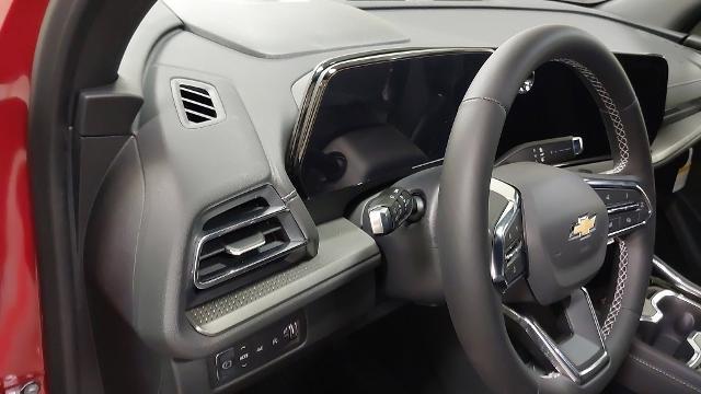 new 2025 Chevrolet Traverse car, priced at $45,235