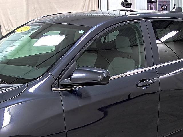 used 2022 Chevrolet Equinox car, priced at $23,990