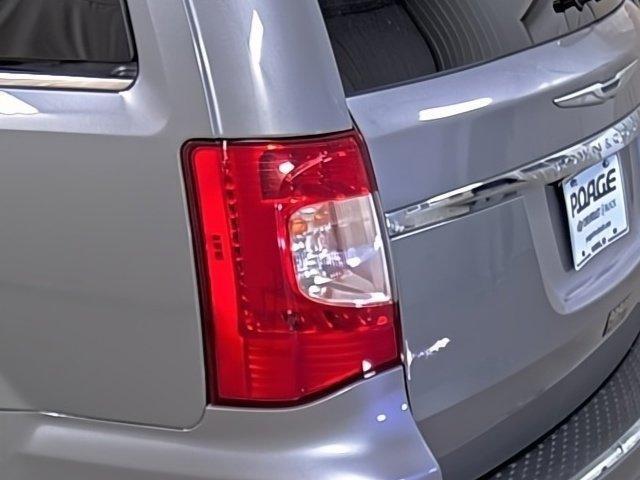 used 2015 Chrysler Town & Country car, priced at $8,990