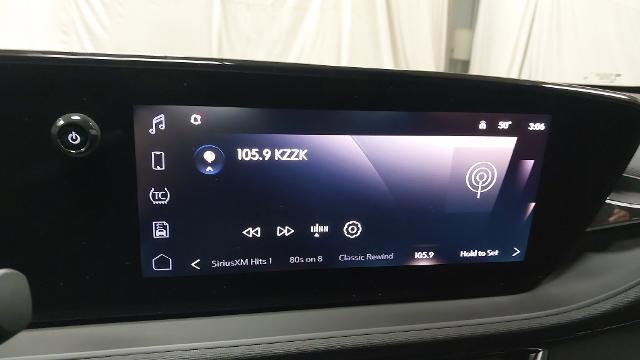 new 2025 Buick Envista car, priced at $25,880