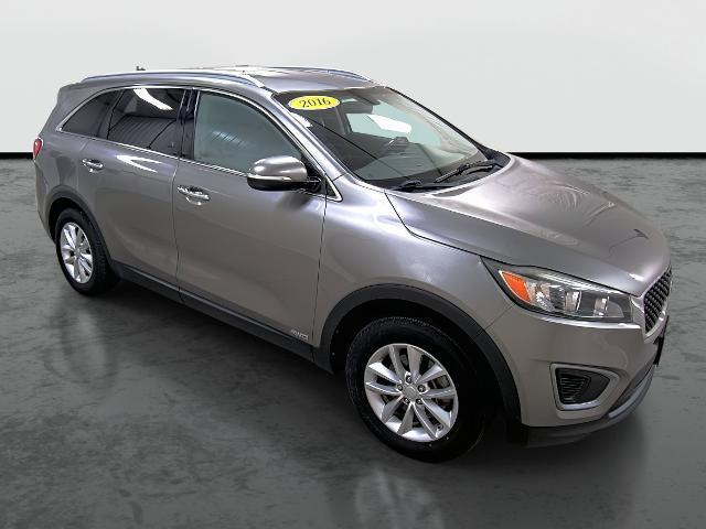 used 2016 Kia Sorento car, priced at $7,990