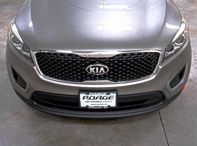 used 2016 Kia Sorento car, priced at $7,990