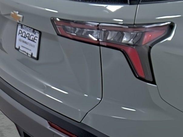 new 2026 Chevrolet Equinox car, priced at $34,215