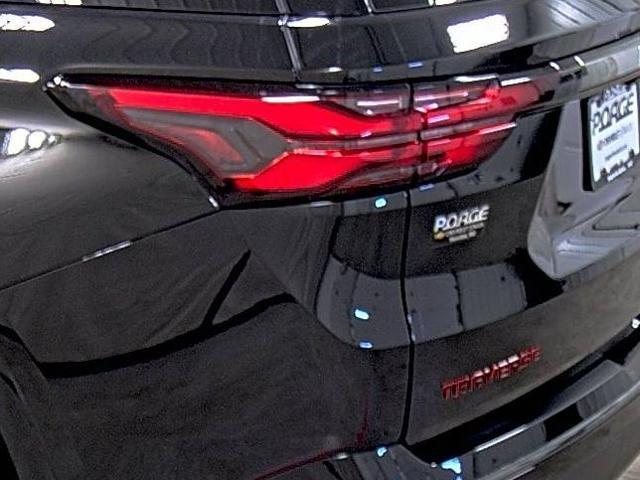 used 2022 Chevrolet Traverse car, priced at $39,990