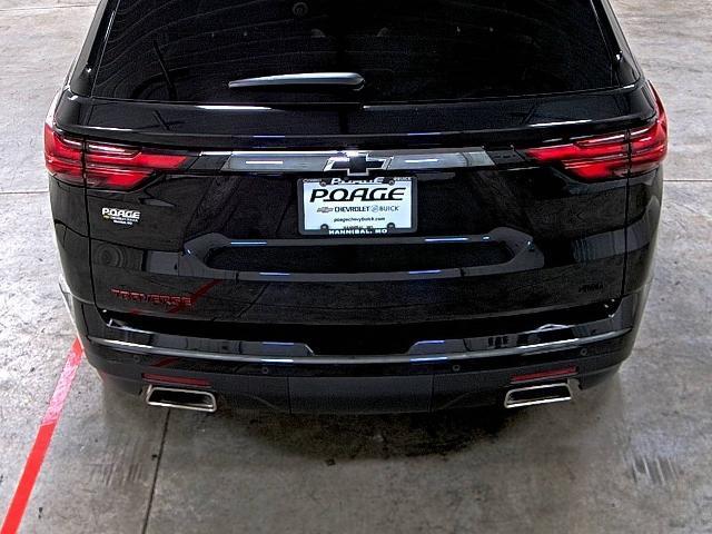 used 2022 Chevrolet Traverse car, priced at $39,990